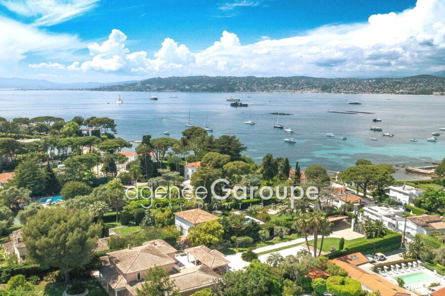 Maison à vendre à Cap-d&rsquo;Antibes — Vue parc & jardin — photo 13