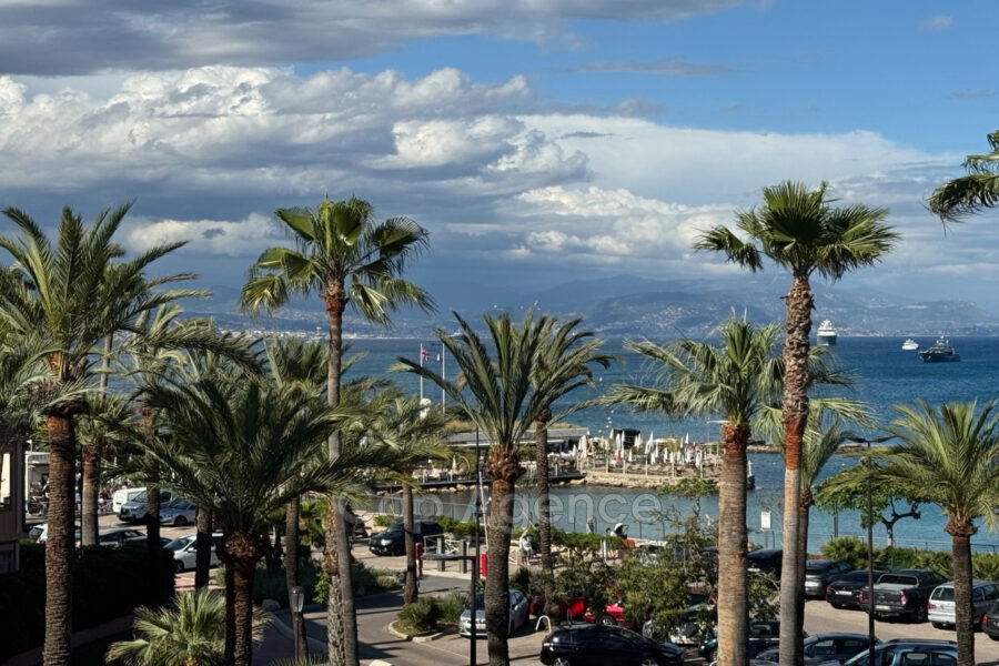 Appartement à vendre à Antibes — Vue mer — photo 9