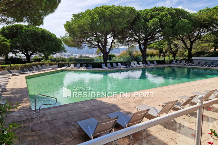 Appartement à vendre à Mandelieu-la-Napoule — Vue parc & jardin — photo 16