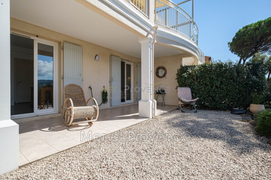 Maison à vendre à Sainte-Maxime — Vue vignes — photo 13
