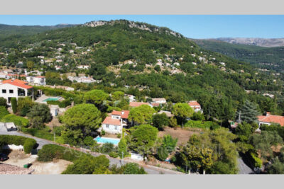 Maison à vendre à Châteauneuf-Grasse