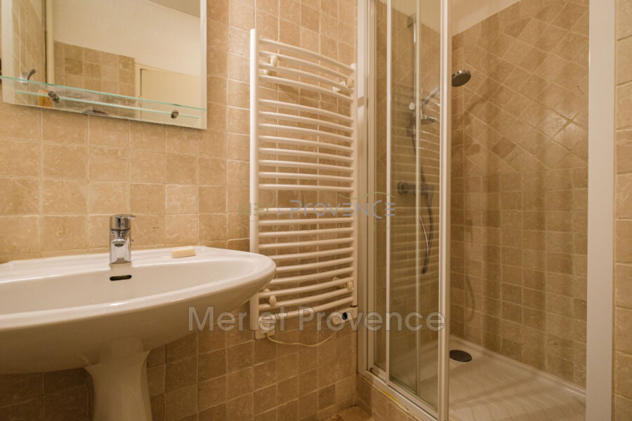 Appartement à vendre à Sainte-Maxime — Vue parc & jardin — photo 10