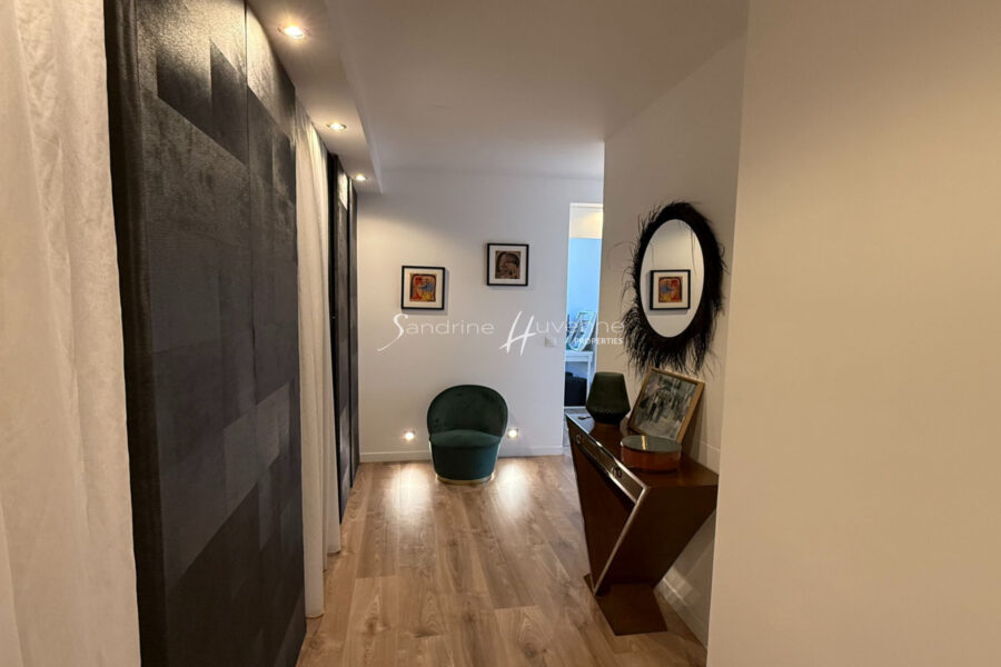 Appartement à vendre à Cogolin — Vue marina & port — photo 10