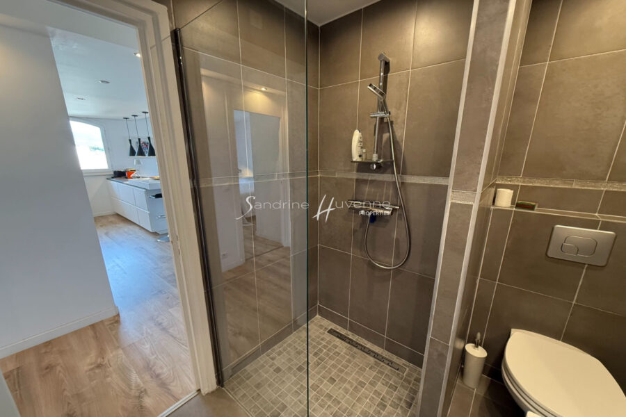 Appartement à vendre à Cogolin — Vue marina & port — photo 13