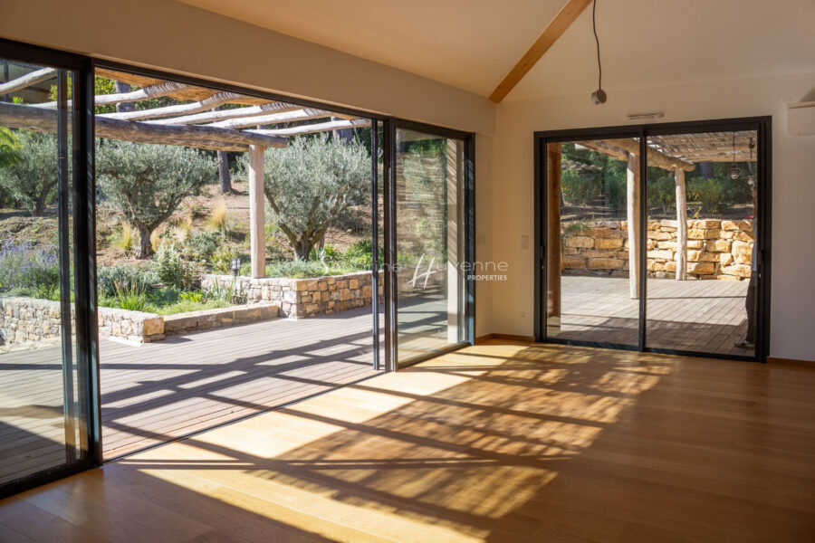 Maison à vendre à La Croix-Valmer — Vue nature — photo 4