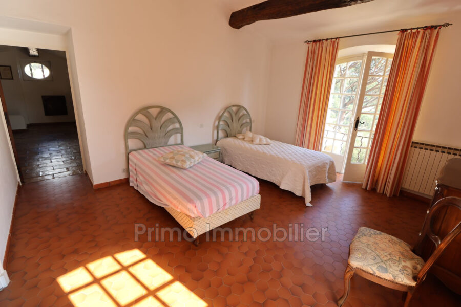 Maison à vendre à Grimaud — Vue nature — photo 16