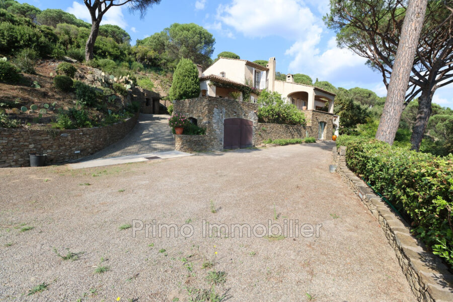 Maison à vendre à Grimaud — Vue nature — photo 2