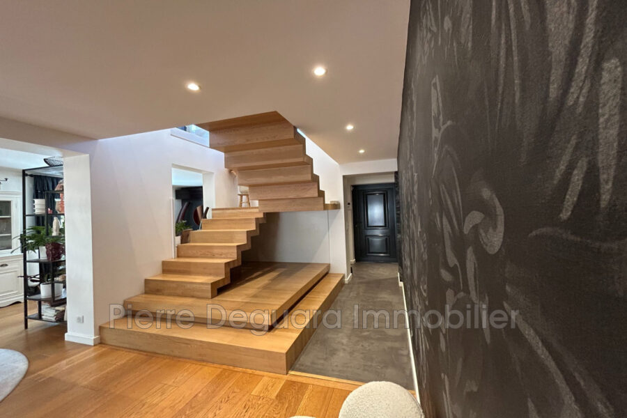 Maison à vendre à Montpellier — Vue parc & jardin — photo 6