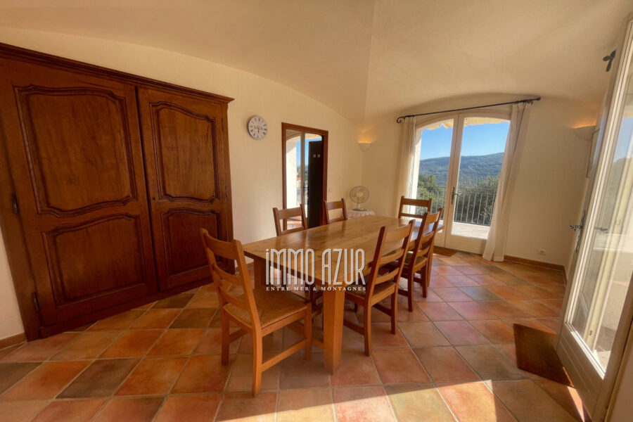 Maison à vendre à Tourrettes-sur-Loup — Vue montagne — photo 20