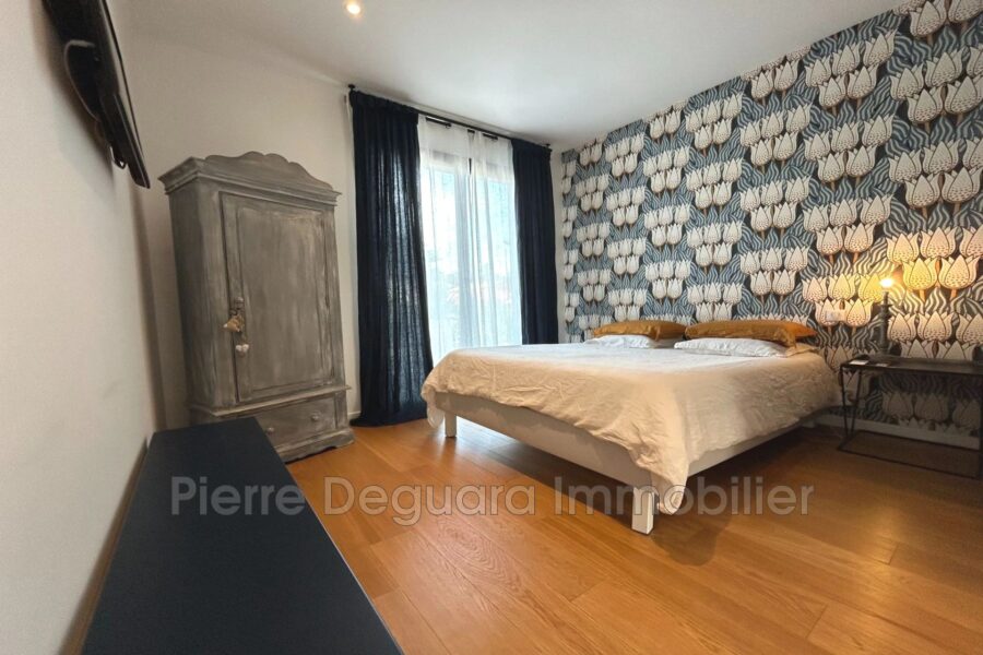 Maison à vendre à Montpellier — Vue parc & jardin — photo 7