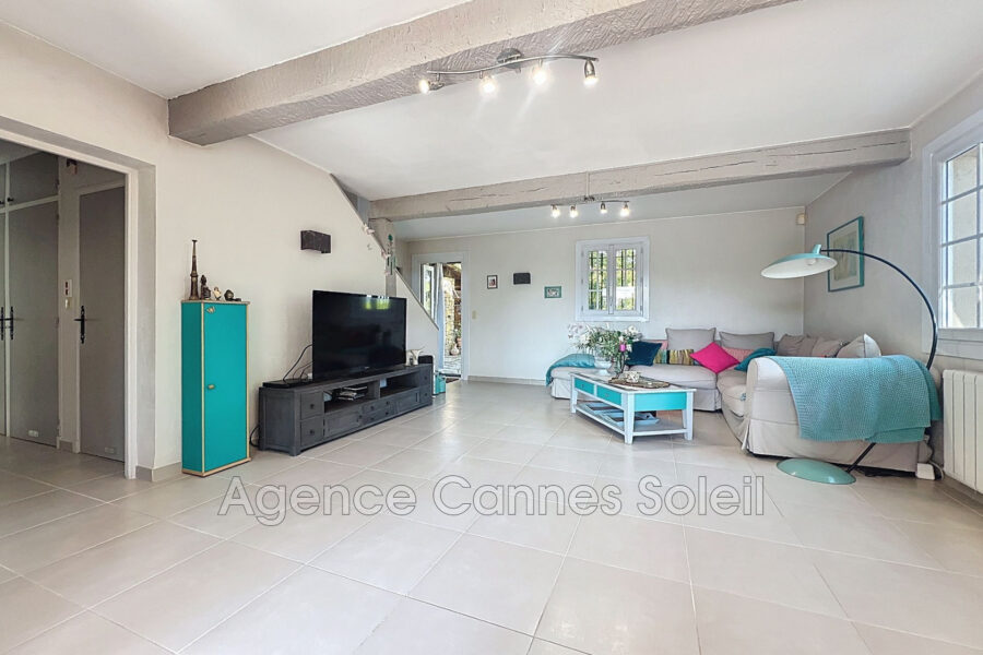 Maison à vendre à Châteauneuf-Grasse — Vue dégagée — photo 9