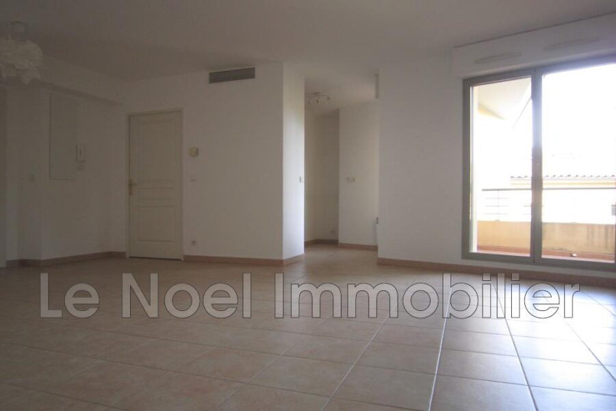 Appartement à vendre à Aix-en-Provence — Vue sur la ville — photo 3