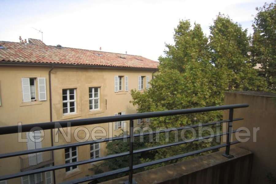 Appartement à vendre à Aix-en-Provence — Vue sur la ville — photo 2