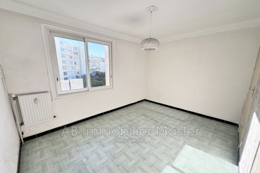 Appartement à vendre à Antibes — Vue sur la ville — photo 7
