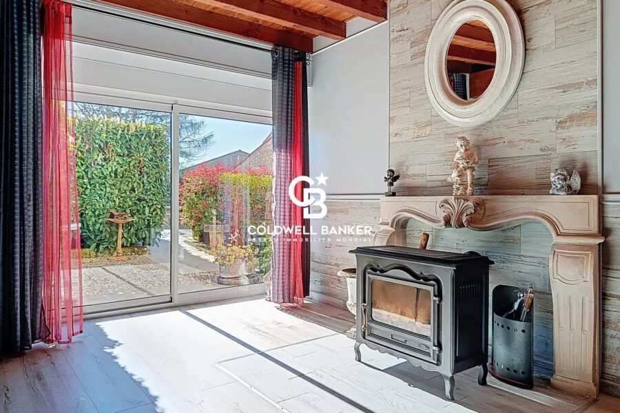 Maison à vendre à Bussac-sur-Charente — Vue parc & jardin — photo 10