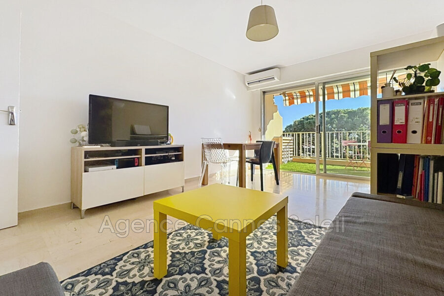 Appartement à vendre à Mandelieu-la-Napoule — Vue nature — photo 13