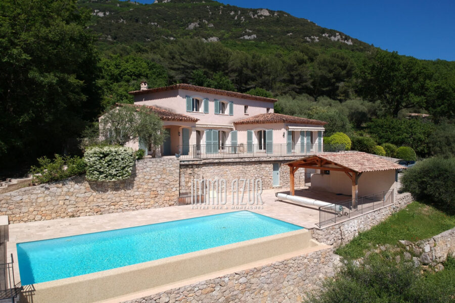 Maison à vendre à Tourrettes-sur-Loup — Vue montagne — photo 2