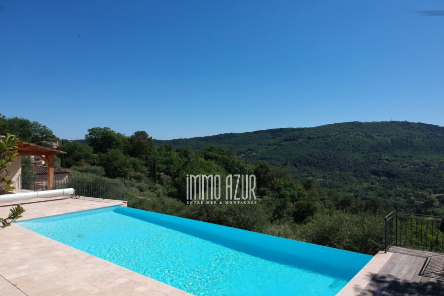 Maison à vendre à Tourrettes-sur-Loup — Vue montagne — photo 1