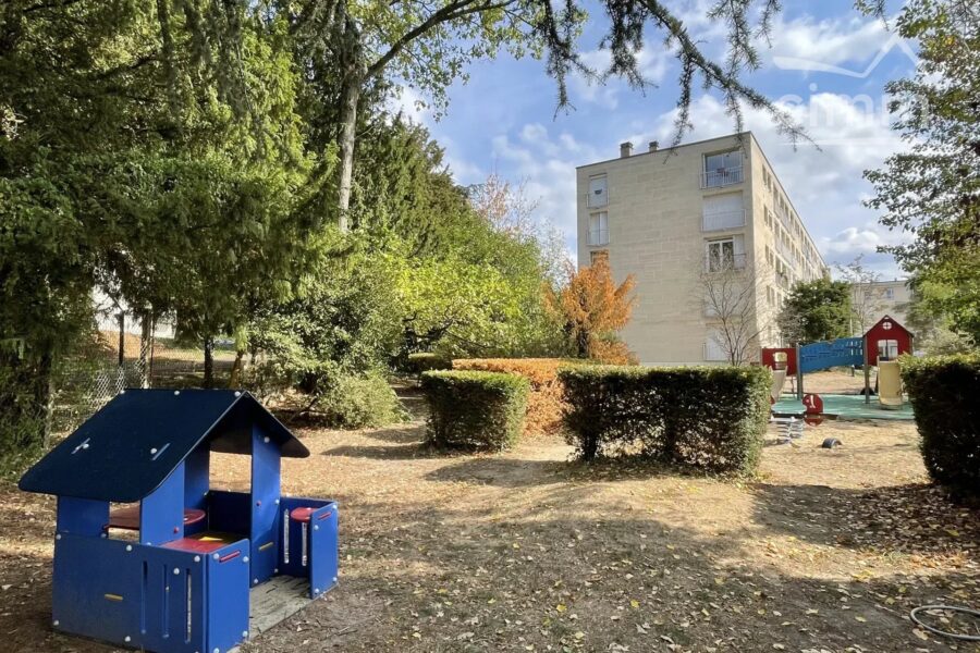 Appartement à vendre à Versailles — Vue sur la ville — photo 13