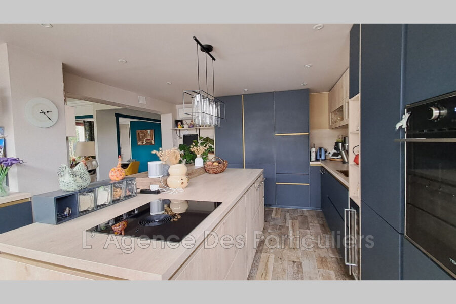 Maison à vendre à Draguignan — Vue sur la ville — photo 8