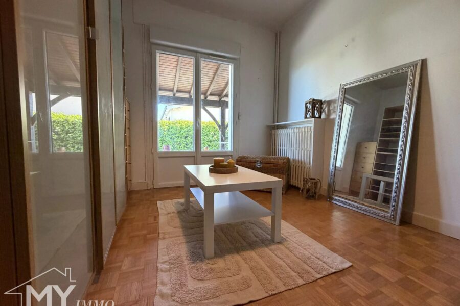 Maison à vendre à Pineuilh — Vue parc & jardin — photo 14