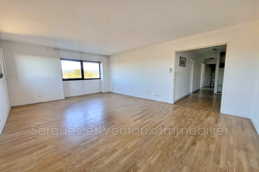Appartement à vendre à L&rsquo;Isle-sur-la-Sorgue — Vue sur la ville — photo 4
