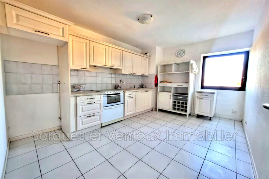 Appartement à vendre à L&rsquo;Isle-sur-la-Sorgue — Vue sur la ville — photo 5