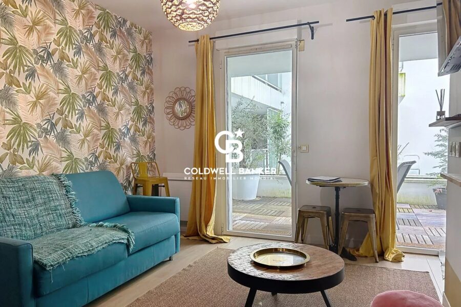 Appartement à vendre à La Rochelle — Vue sur la ville — photo 2