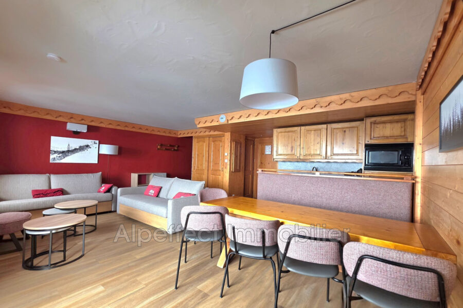 Appartement à vendre à Les Menuires,-les-Belleville — Vue montagne — photo 3