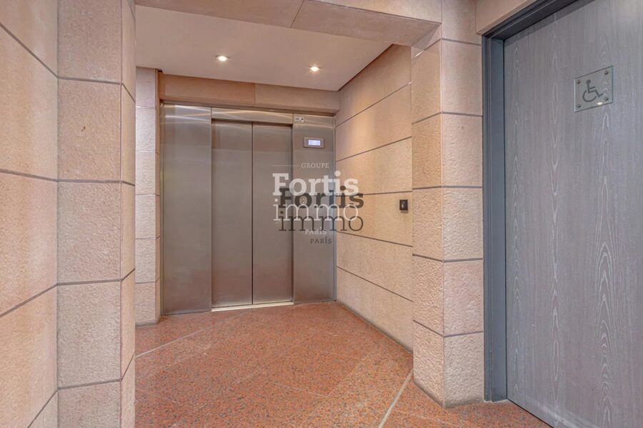 Appartement à vendre à Rueil-Malmaison — Vue parc & jardin — photo 14
