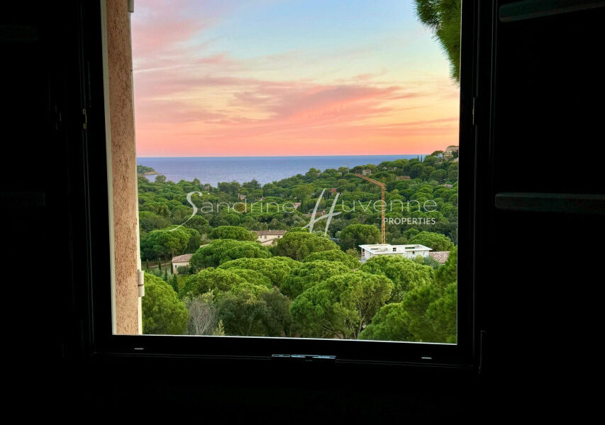 Appartement à vendre à La Croix-Valmer — Vue mer — photo 14