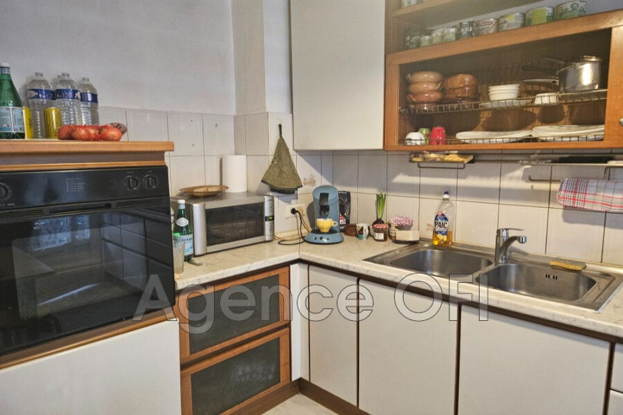 Appartement à vendre à Juan-les-Pins — Vue sur la ville — photo 4