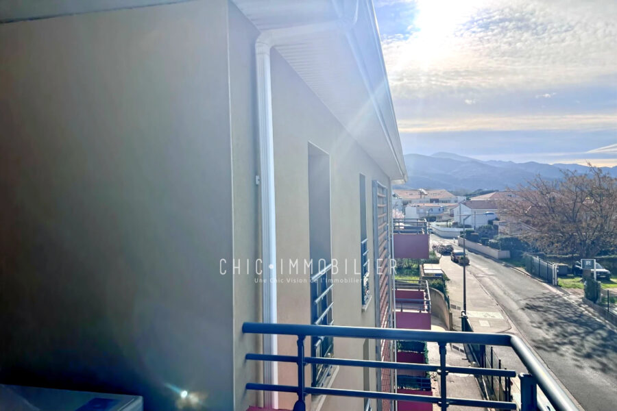Appartement à vendre à Argelès-sur-Mer — Vue sur la ville — photo 12