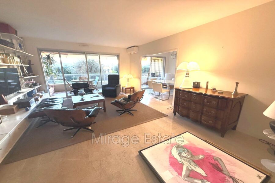 Appartement à vendre à Roquebrune-Cap-Martin — Vue parc & jardin — photo 8