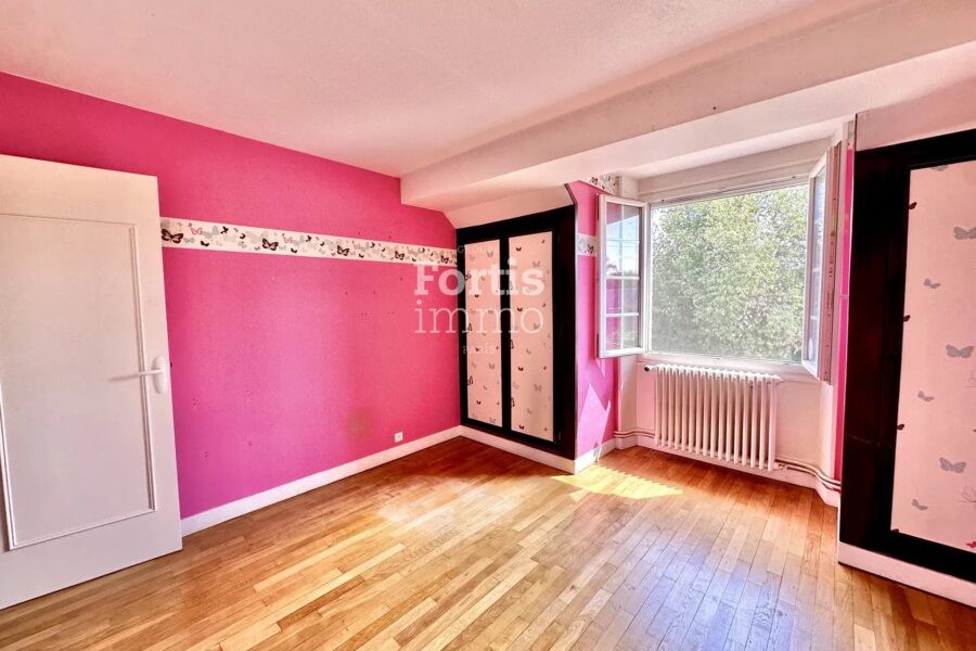 Maison à vendre à La Grande-Paroisse — Vue parc & jardin — photo 16