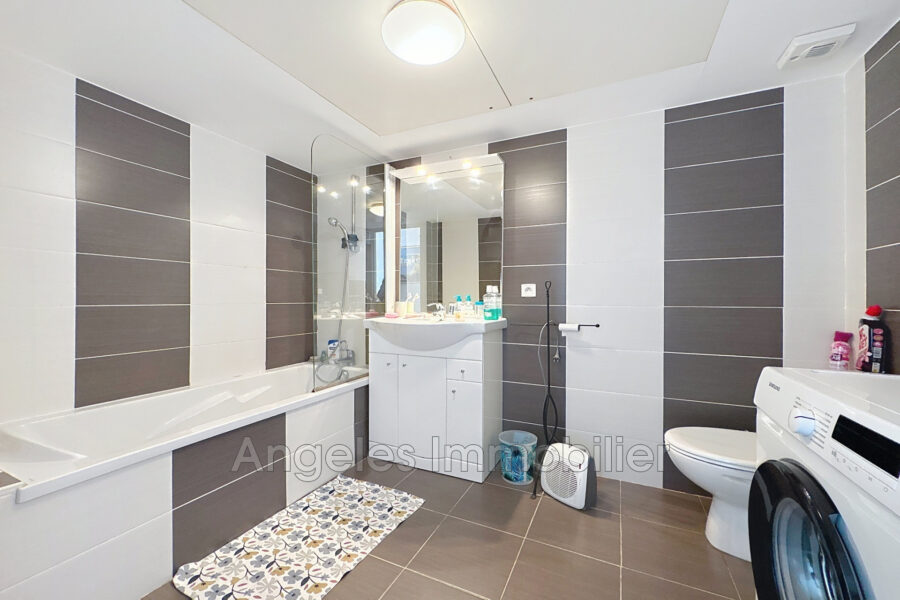 Appartement à vendre à Cannes — Vue sur la ville — photo 7