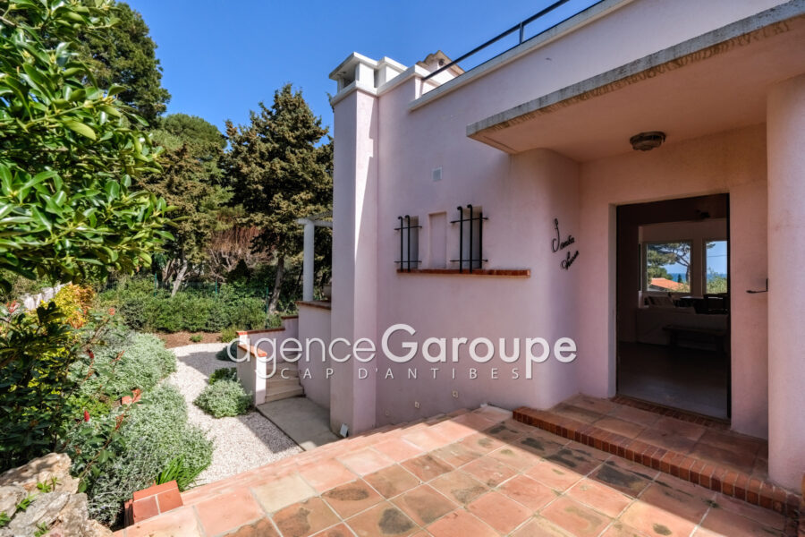 Maison à vendre à Cap-d&rsquo;Antibes — Vue mer — photo 14