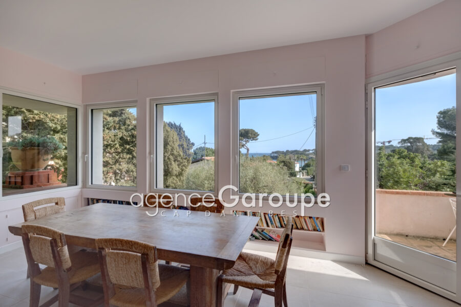 Maison à vendre à Cap-d&rsquo;Antibes — Vue mer — photo 4