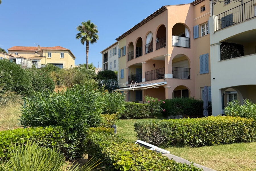 Appartement à vendre à La Croix-Valmer — Vue parc & jardin — photo 5
