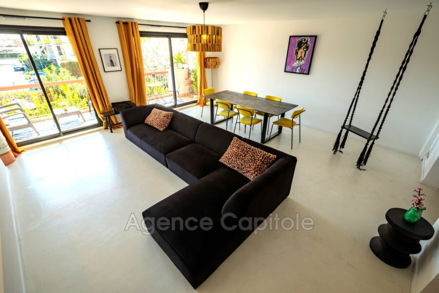 Appartement à vendre à Cagnes-sur-Mer — Vue sur la ville — photo 6