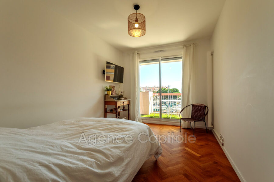 Appartement à vendre à Cagnes-sur-Mer — Vue sur la ville — photo 14