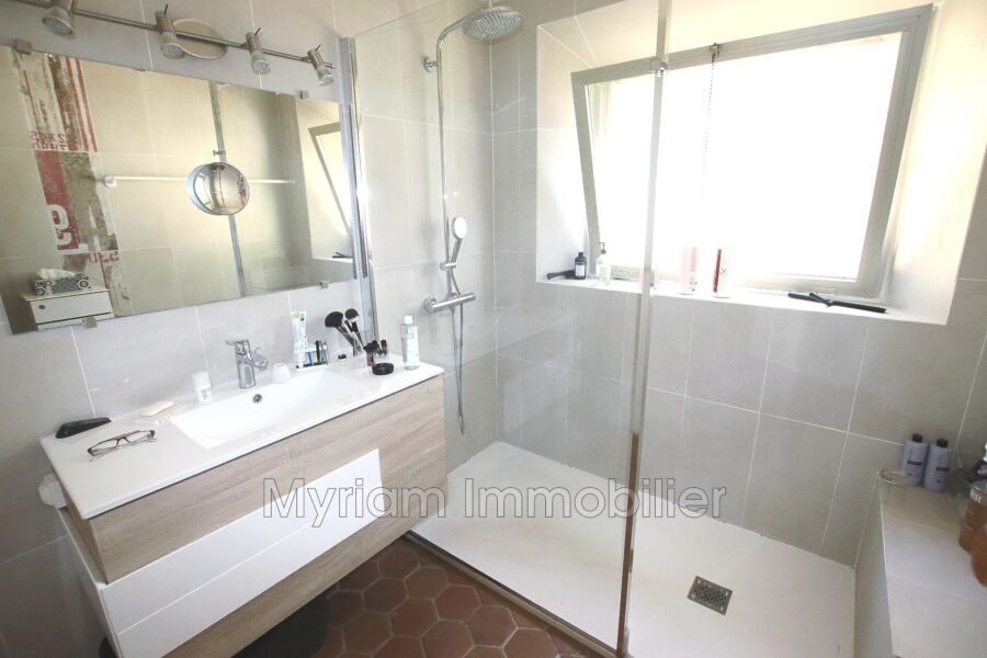 Maison à vendre à Le Tignet — Vue mer — photo 13