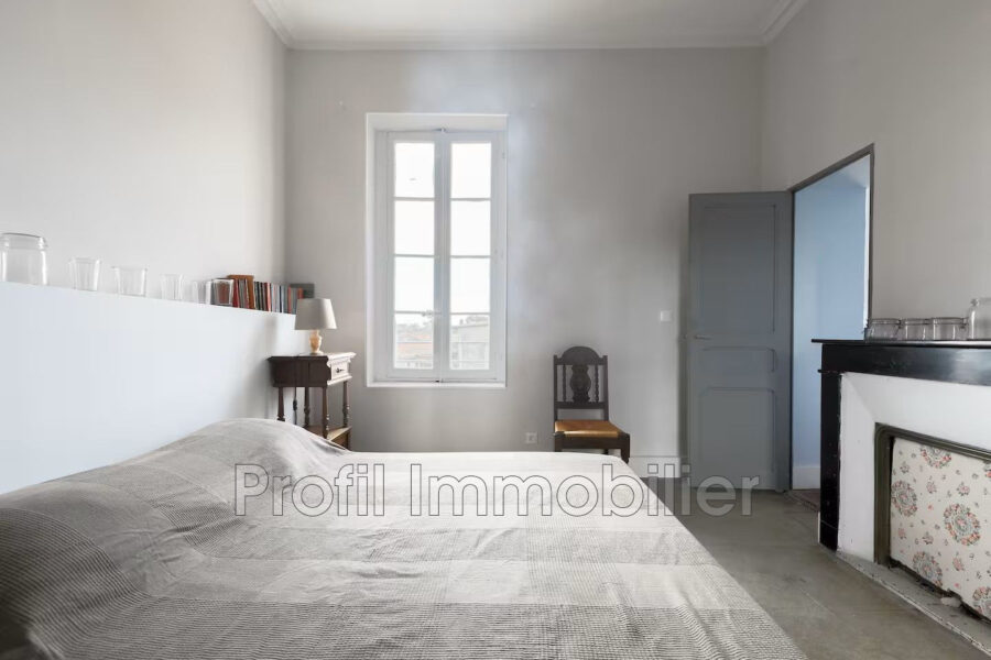 Maison à vendre à Junas — Vue parc & jardin — photo 11