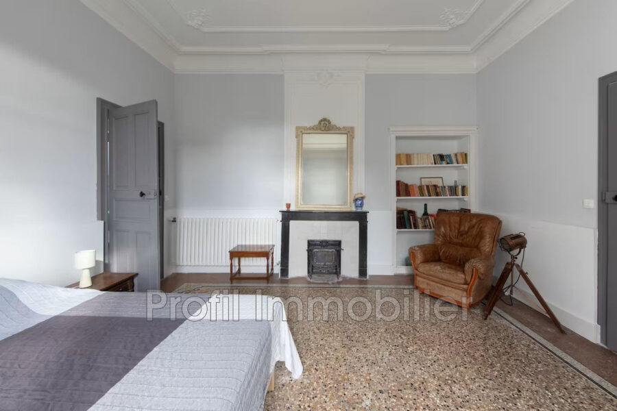 Maison à vendre à Junas — Vue parc & jardin — photo 12