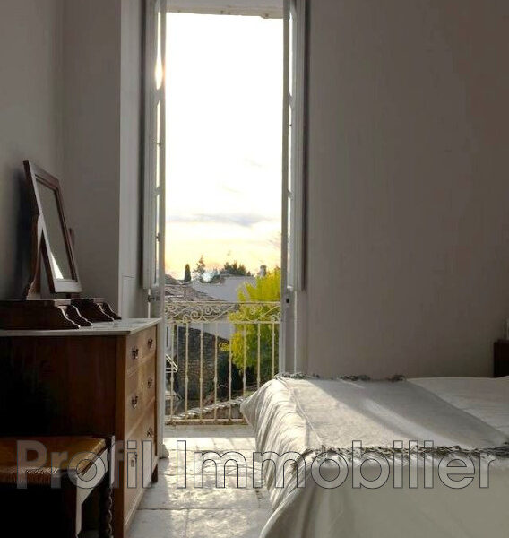 Maison à vendre à Junas — Vue parc & jardin — photo 13