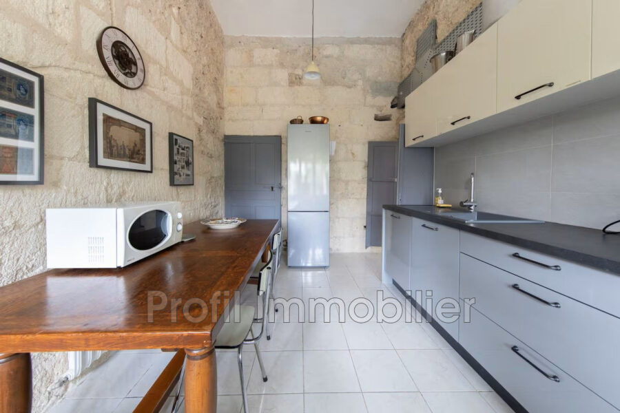 Maison à vendre à Junas — Vue parc & jardin — photo 9