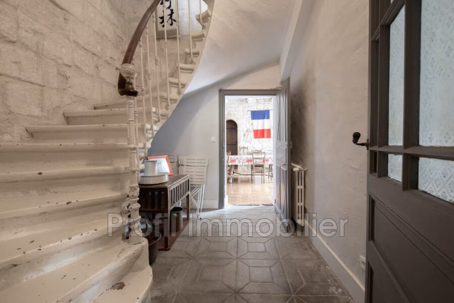 Maison à vendre à Junas — Vue parc & jardin — photo 5