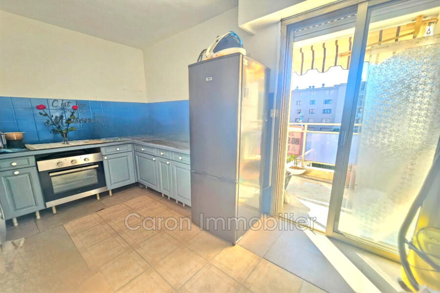 Appartement à vendre à Mandelieu-la-Napoule — Vue sur la ville — photo 4