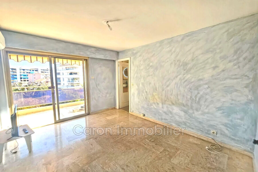 Appartement à vendre à Mandelieu-la-Napoule — Vue sur la ville — photo 8