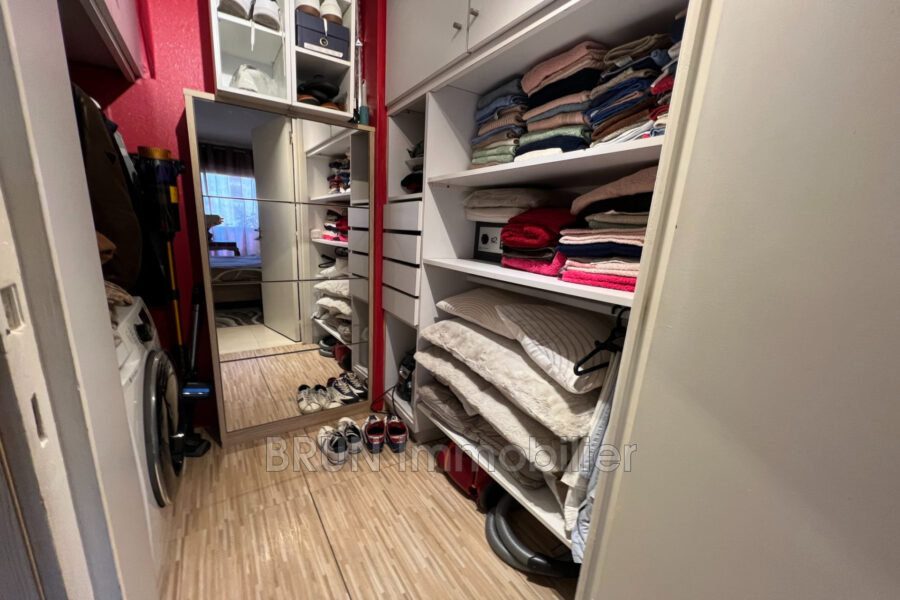 Appartement à vendre à Juan-les-Pins — Vue sur la ville — photo 8